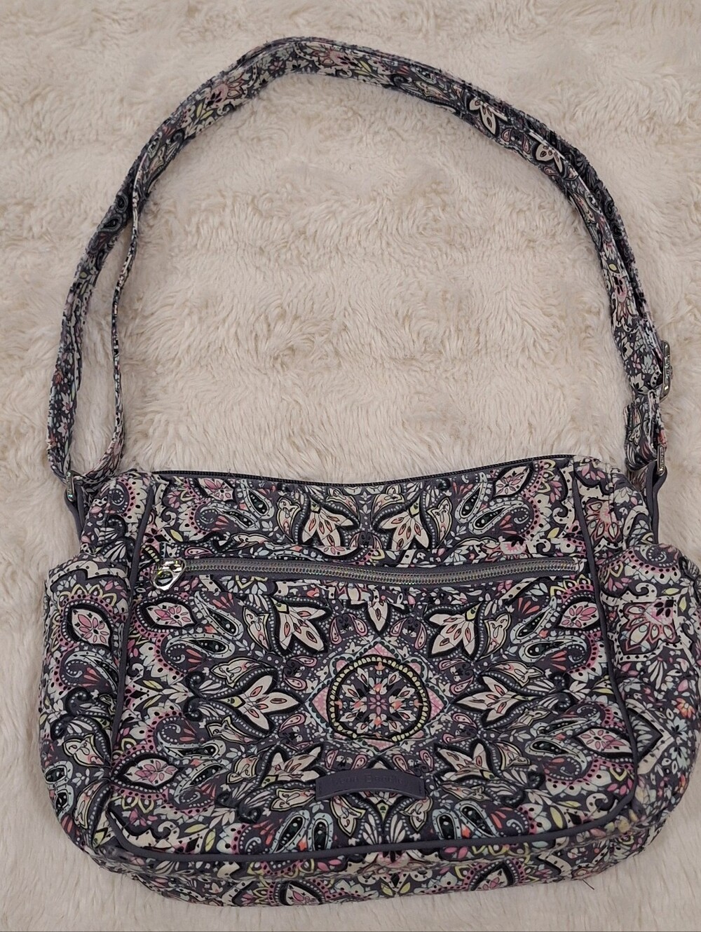 🪞 Genuine Vera Bradley gramercy paisley shoulder bag